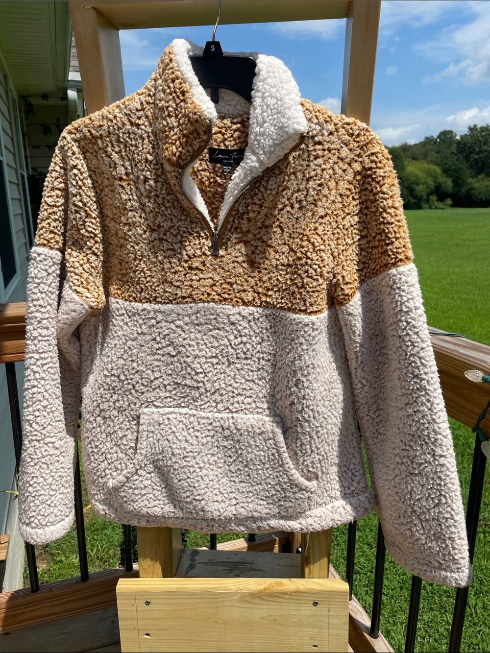 Love Tree Two-Tone Sherpa Jacket in Cream and Tan